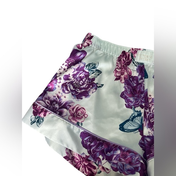Victoria’s Secret Satin Floral Pajama Shorts - Picture 2 of 5